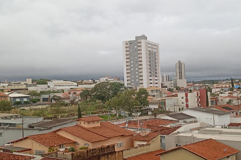 Terça-feira deve ter aumento da temperatura e possibilidade de chuva em Franca